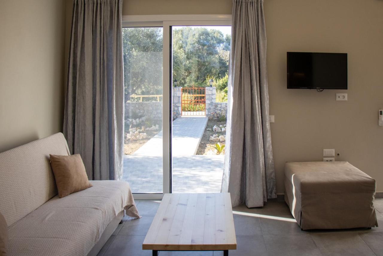 Casa De Rosa Apartments & Studios Svoronata Eksteriør bilde